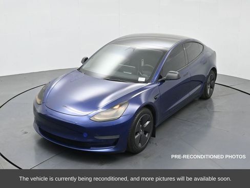 Used 2022 Tesla Model 3 image 52