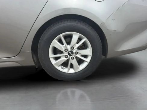 Used 2018 Kia Optima LX FWD image 27