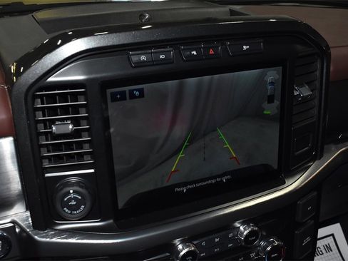 Used 2023 Ford F150 Lariat w/ Equipment Group 502A High image 16