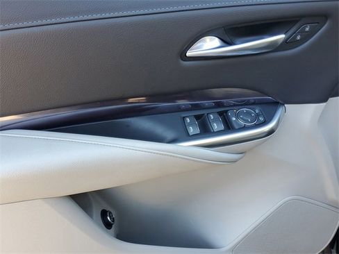 Certified 2023 Cadillac XT4 Luxury image 19