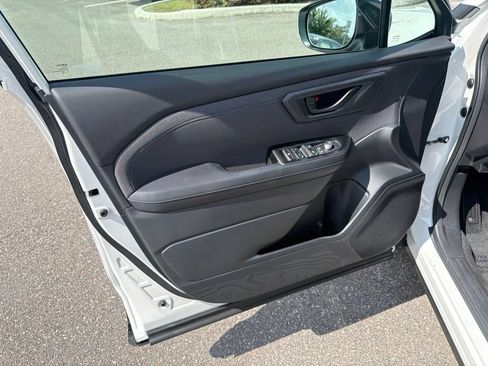 New 2026 Subaru Forester Premium AWD/4WD image 9