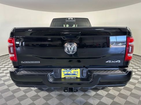 Used 2021 RAM 3500 Laramie image 19