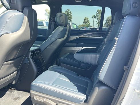 New 2025 Cadillac Escalade IQ Luxury 2 image 26