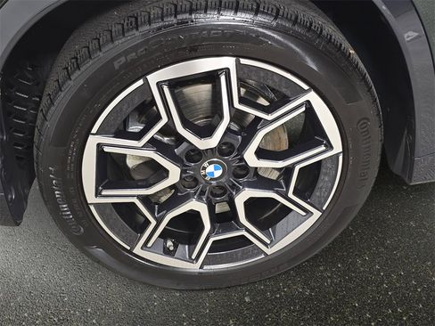 Used 2025 BMW X1 xDrive28i w/ Technology Package image 37