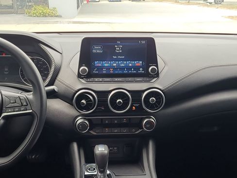 Certified 2024 Nissan Sentra SV image 21