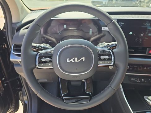 New 2026 Kia Carnival SX Prestige image 31