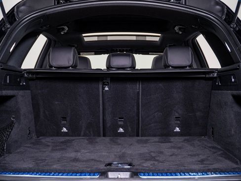 Used 2021 Mercedes-Benz GLC 300 GLC 300 image 27