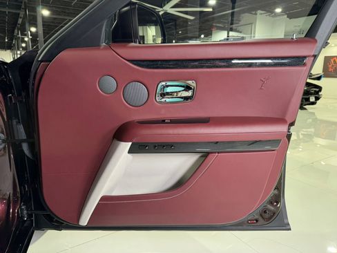 Used 2021 Rolls-Royce Ghost image 38