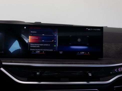 Used 2023 BMW X7 xDrive40i w/ Executive Package image 40