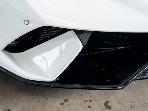 Used 2018 Lamborghini Huracan Performante image 20