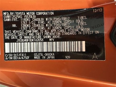 Used 2013 Toyota FJ Cruiser 4WD image 29