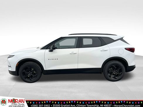 Certified 2024 Chevrolet Blazer LT w/ Convenience Package image 3