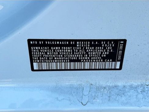 New 2025 Volkswagen Jetta SE image 31