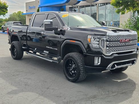 Used 2020 GMC Sierra 2500 Denali w/ Denali Ultimate Package AWD/4WD image 1
