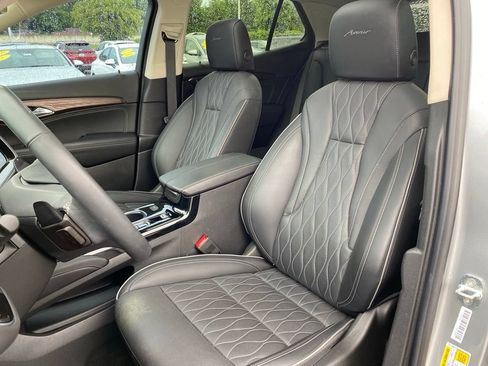 Used 2023 Buick Envision Avenir FWD image 23