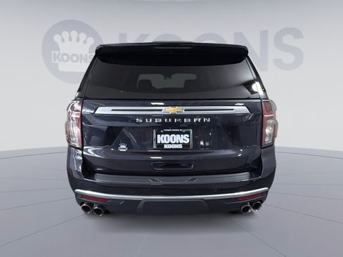 Used 2023 Chevrolet Suburban High Country AWD/4WD image 5