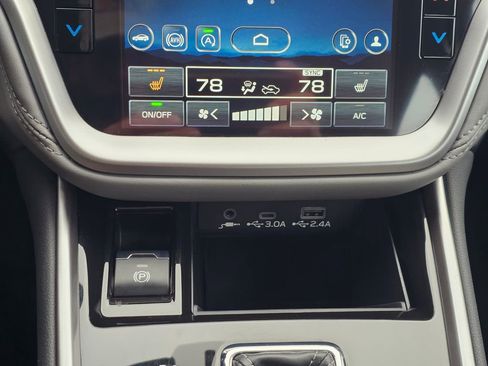 Certified 2025 Subaru Legacy Premium image 31