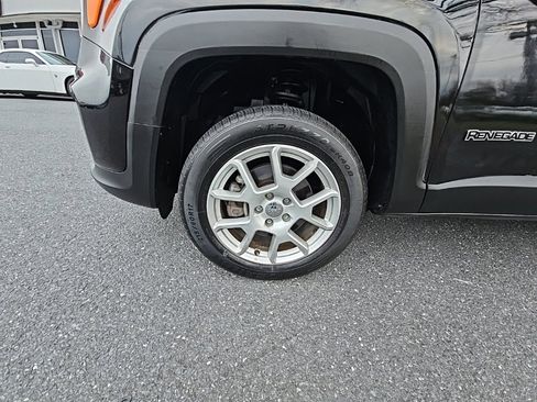 Used 2020 Jeep Renegade Sport w/ Sport Appearance Group image 11