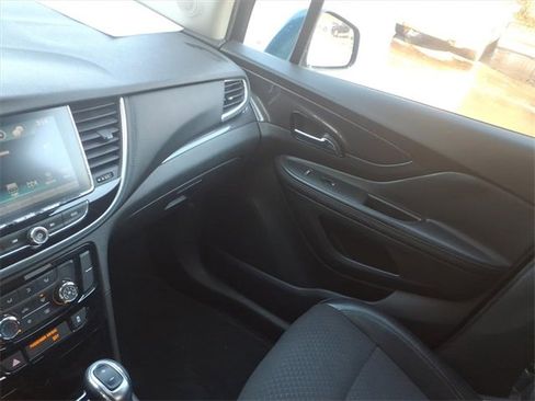 Used 2019 Buick Encore Preferred image 20