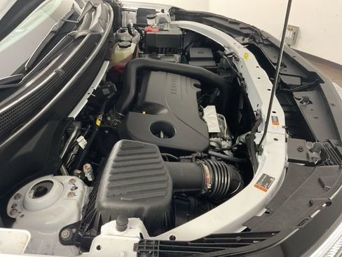 New 2026 Chevrolet Equinox LT w/ LPO, Floor Liner Package image 21