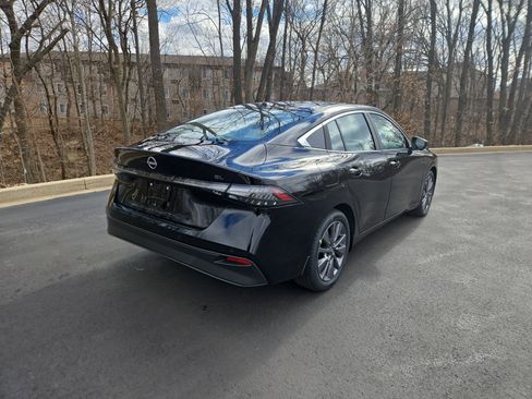 New 2026 Nissan Sentra SL w/ Floor Mat Package image 3