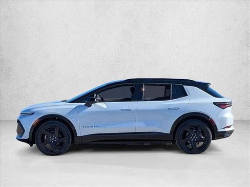 New 2026 Chevrolet Equinox EV RS image 8