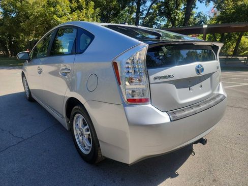 Used 2010 Toyota Prius Two image 5
