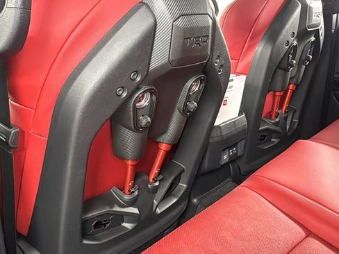 Used 2025 Toyota Tacoma TRD Sport image 38