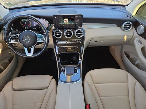 Used 2021 Mercedes-Benz GLC 300 GLC 300 image 13