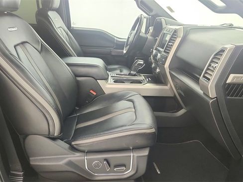Used 2018 Ford F150 Platinum w/ Equipment Group 701A Luxury image 31