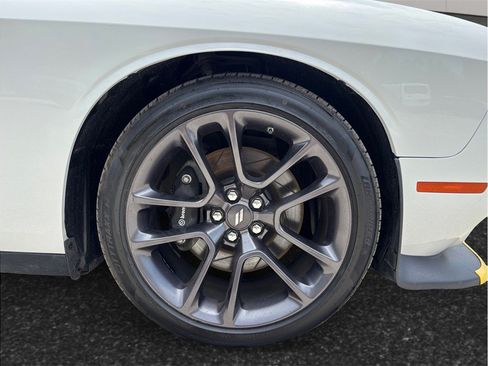 Used 2020 Dodge Challenger R/T Scat Pack w/ Plus Package RWD image 12