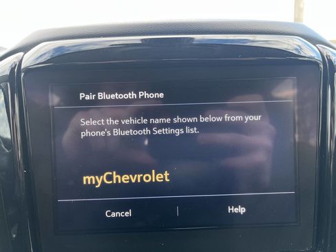 Used 2020 Chevrolet Traverse LT w/ Driver Confidence II Package image 19