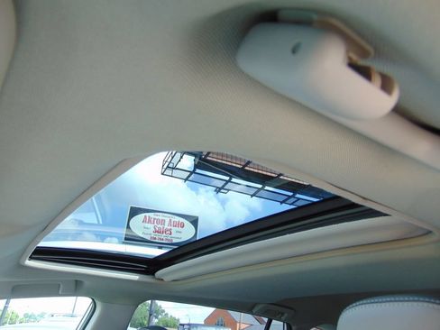 Used 2014 Toyota RAV4 Limited AWD/4WD image 31