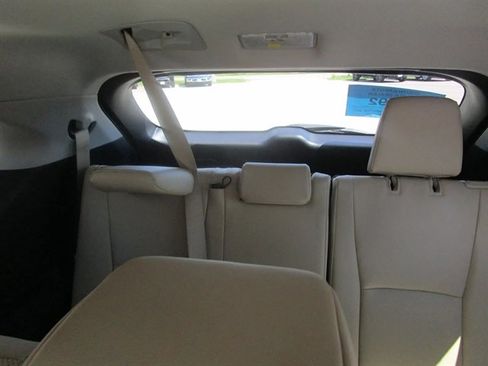 Used 2020 Toyota Highlander Limited image 18