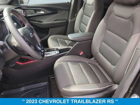 Used 2023 Chevrolet TrailBlazer RS w/ Sun and Liftgate Package AWD/4WD image 15