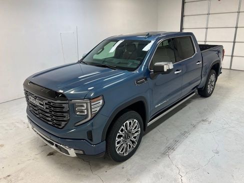 New 2026 GMC Sierra 1500 Denali Ultimate AWD/4WD image 5