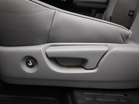 Used 2016 Honda Pilot Elite image 35