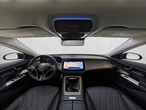 Used 2024 Mercedes-Benz E 450 4MATIC Sedan image 17