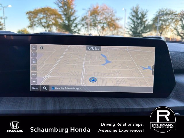 Used 2023 Kia Telluride EX w/ EX Captain's Chair Package AWD/4WD image 10