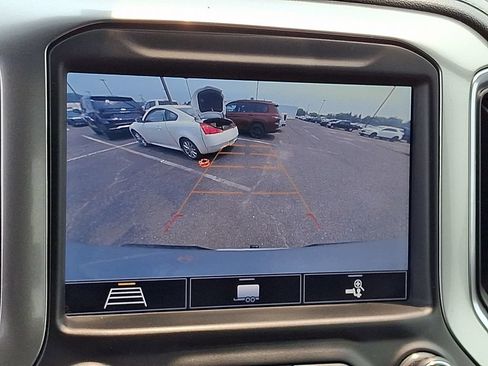 Used 2020 Chevrolet Silverado 1500 RST AWD/4WD image 25
