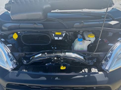 Used 2024 RAM ProMaster 3500 w/ Safety Group image 24