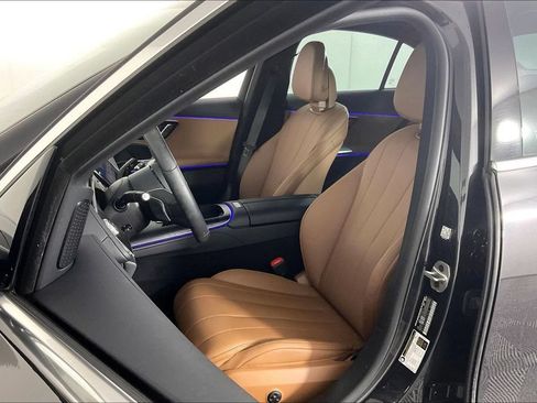 Certified 2025 Mercedes-Benz E 350 4MATIC Sedan w/ Winter Package image 17