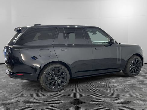 Used 2025 Land Rover Range Rover SE AWD/4WD image 6