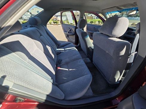 Used 2001 Toyota Camry CE image 16