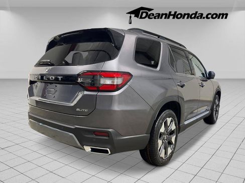 New 2026 Honda Pilot Elite image 5