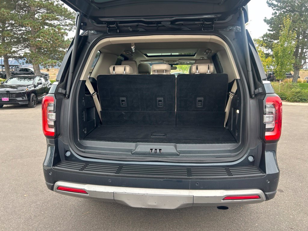 Used 2023 Ford Expedition Limited AWD/4WD image 17