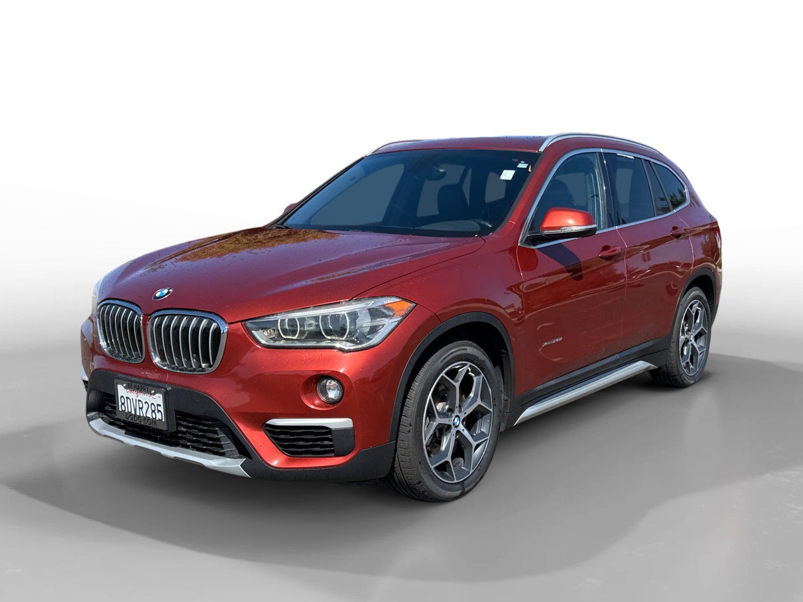 Used 2018 BMW X1 xDrive28i AWD/4WD image 1