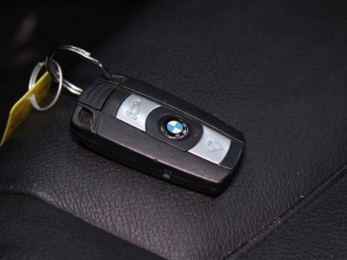 Used 2015 BMW X1 xDrive28i image 11