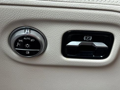 Certified 2023 Mercedes-Benz EQS 450+ 4MATIC SUV image 34