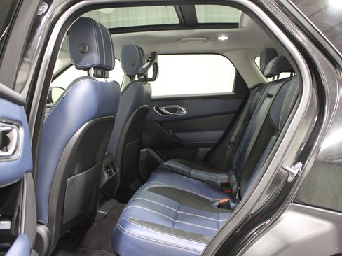 Used 2021 Land Rover Range Rover Velar S image 18